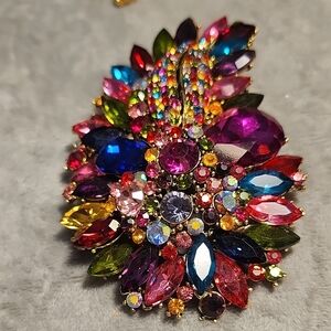 Multicolor Crystal Brooch